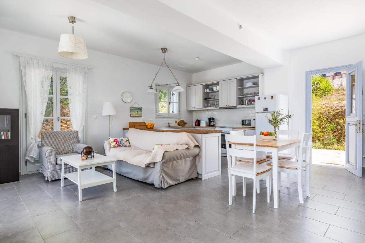 Villa Rodia With Swimming Pool On Skopelos Island Luaran gambar
