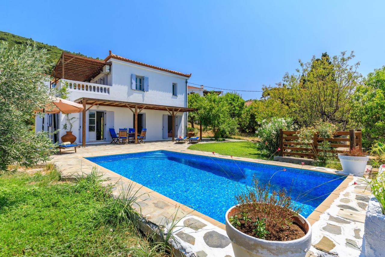 Villa Rodia With Swimming Pool On Skopelos Island Luaran gambar