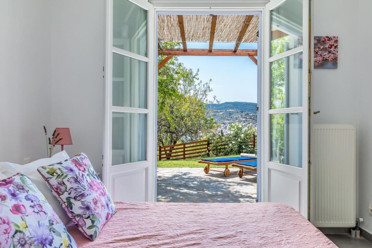 Villa Rodia With Swimming Pool On Skopelos Island Luaran gambar